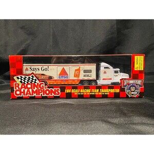 Die-Cast 1:64 Michael Waltrip #21